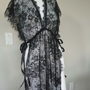 Elegant Black Lace Overlay Dress